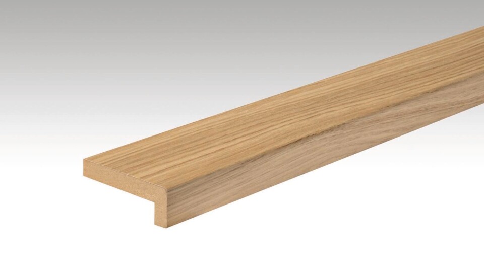 Angled cover moulding Oak Nature 01084